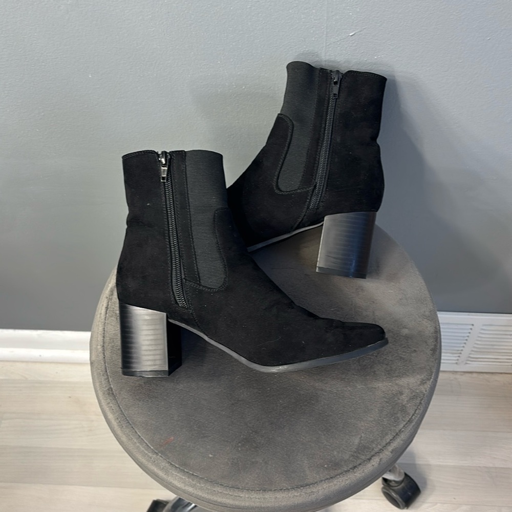 Express brand black suede booties